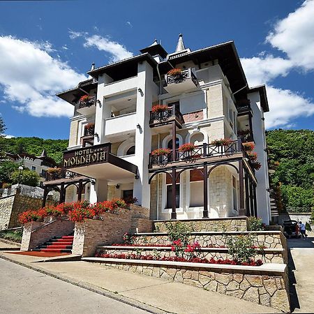 Hotel Moldavia Slănic-Moldova Buitenkant foto