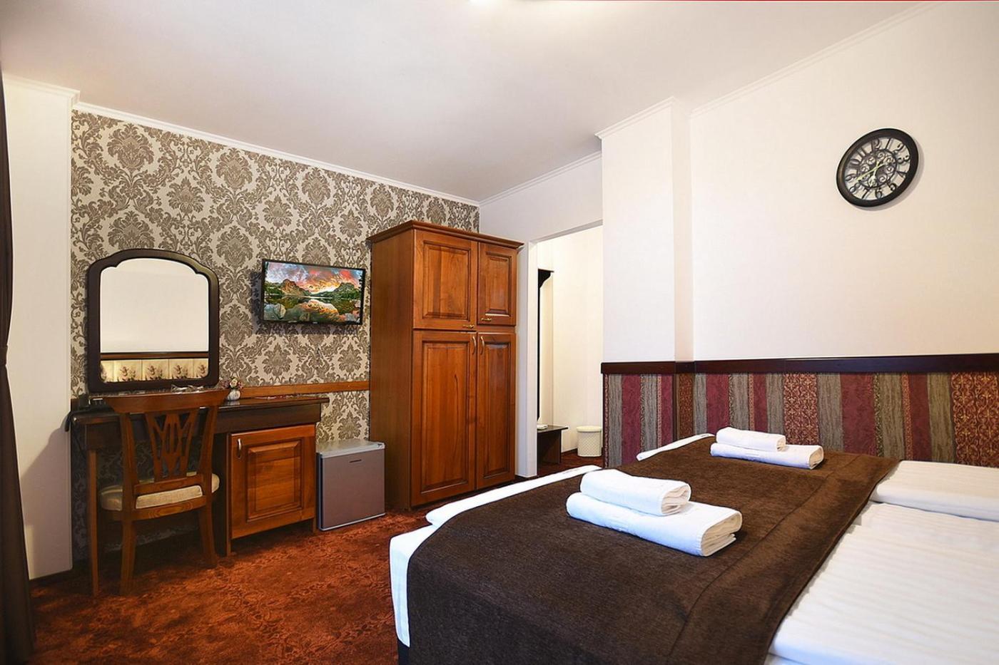 Hotel Moldavia Slănic-Moldova Buitenkant foto