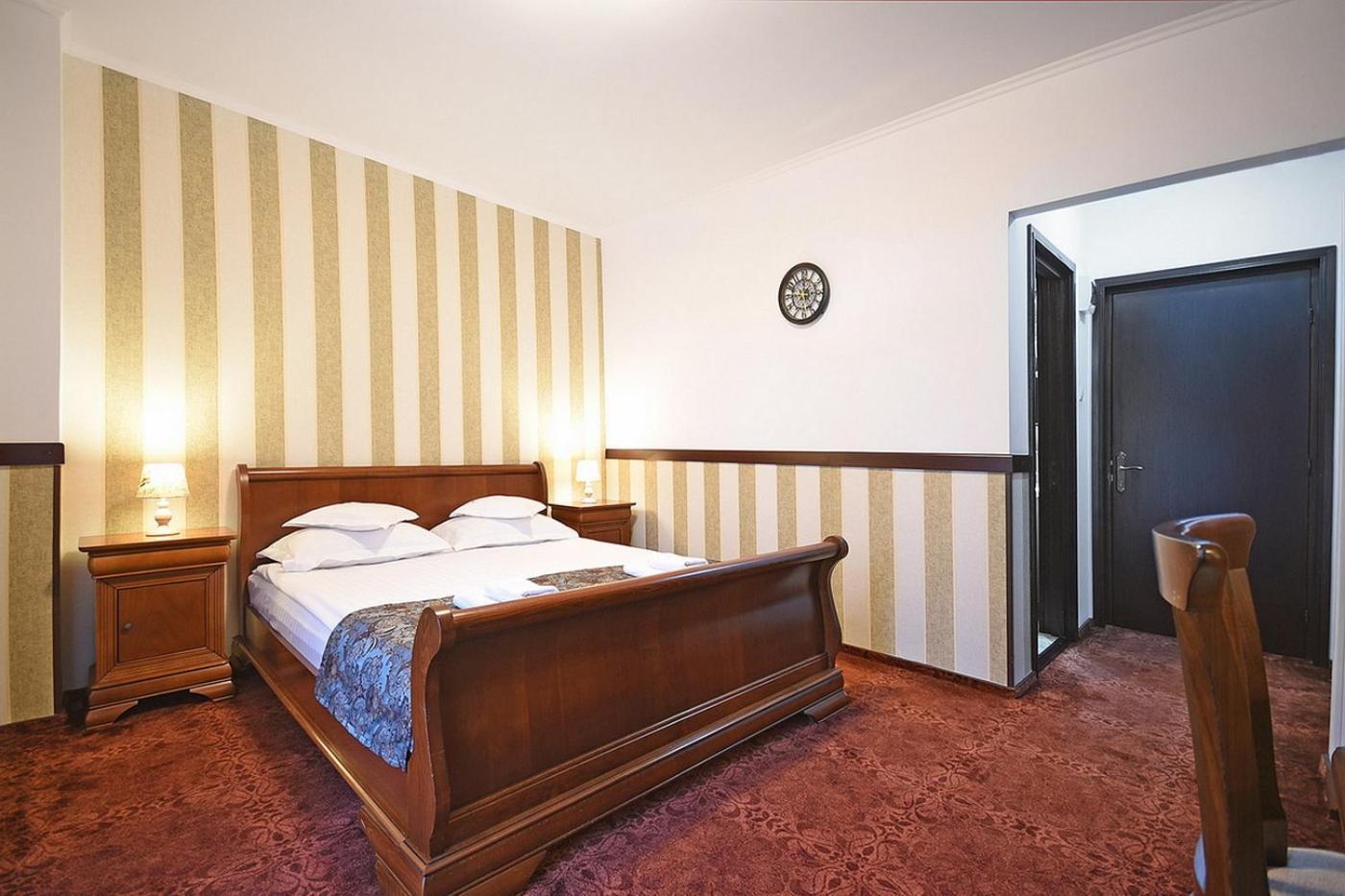 Hotel Moldavia Slănic-Moldova Buitenkant foto